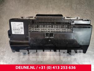 Volvo V60 Kilometerteller KM O175499 foto 3