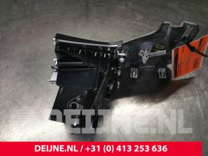 Tesla Model S Luchtrooster Dashboard O175575 foto 2