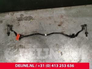 Gebruikte Stabilisatorstang achter Tesla Model S P85D Prijs € 211,75 Inclusief btw aangeboden door van Deijne Onderdelen Uden B.V.