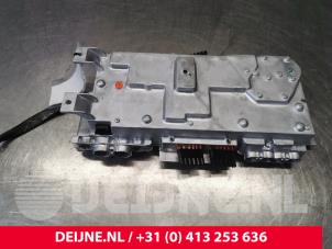 Tesla Model S Inverter (Hybrid) O175601 photo 2