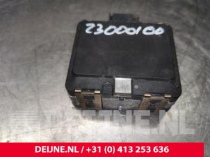 Tesla Model S Radar sensor O175643 foto 2
