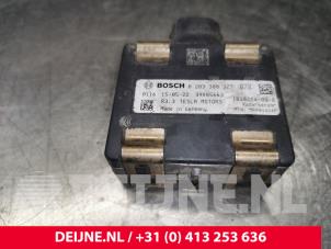 Tesla Model S Radar sensor O175643 foto 3