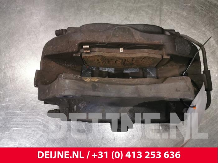 Tesla Model S Remklauw (Tang) links-achter O175647