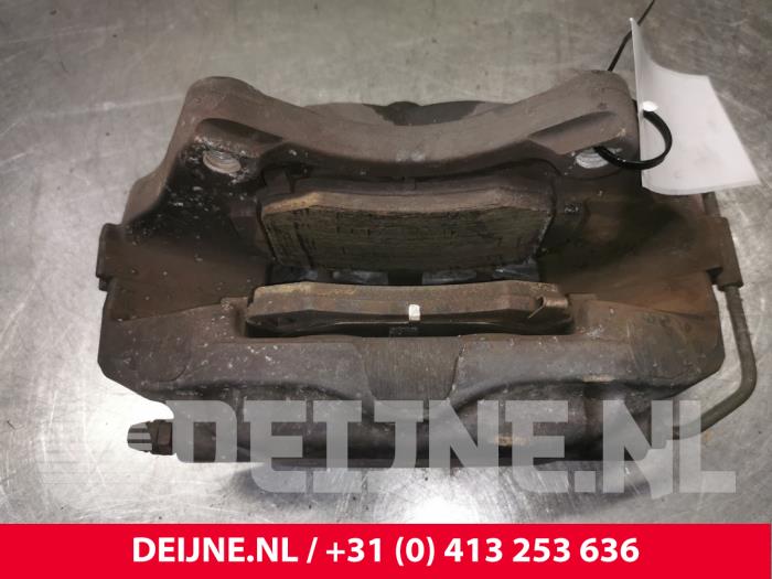 Tesla Model S Remklauw (Tang) rechts-achter O175648