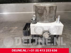 Tesla Model S ABS Pumpe O175661 foto 2
