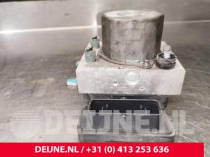 Tesla Model S ABS Pumpe O175661 foto 3