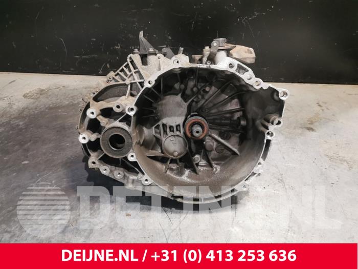 Volvo V40 Gearbox O175781