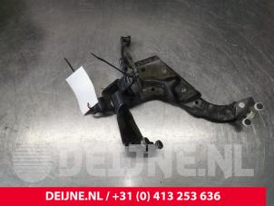 Mercedes Vito Schuifdeurrol rechts O175788 foto 2