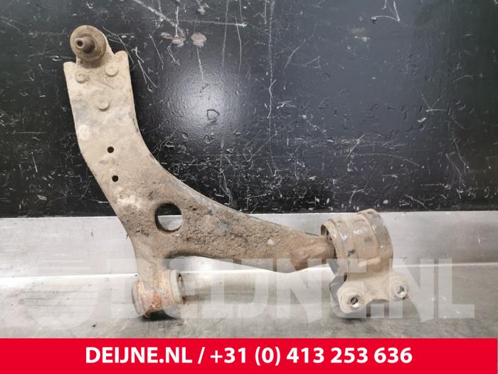 Volvo V50 Draagarm onder rechts-voor O175854
