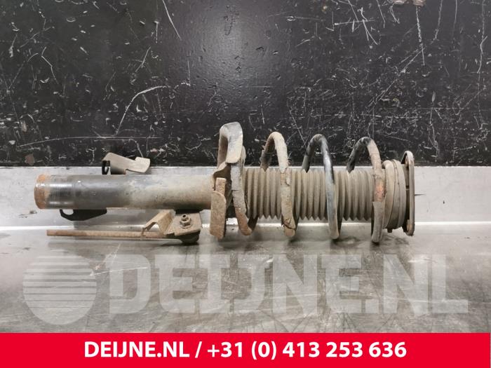 Volvo V50 Schokdemperpoot links-voor O175893