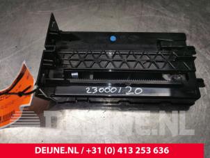 Renault Master Getränkehalter O175948 foto 2