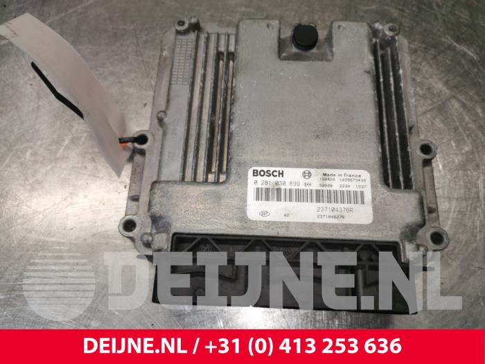 Renault Kangoo Computer Motormanagement O175972