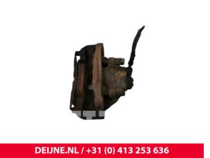 Volkswagen LT Front brake calliper, right O176105 photo 2