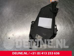 Toyota Pro-Ace Distributiedeksel O176197 foto 3