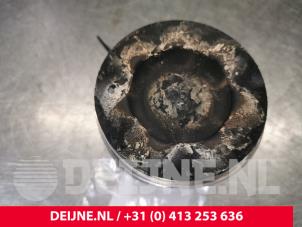Toyota Pro-Ace Piston O176203 photo 3