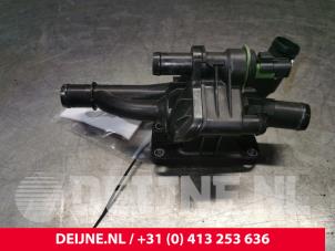 Volvo V50 Thermostat housing O176339 photo 2