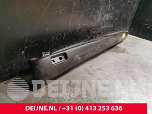 Opel Vivaro Achterbumper O176409 foto 2