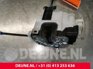Peugeot Bipper Türschlossmechanik 2-türig links O176495 foto 3