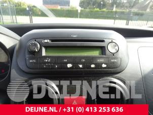 Gebruikte Radio Peugeot Bipper (AA) 1.4 HDi Prijs op aanvraag aangeboden door van Deijne Onderdelen Uden B.V.