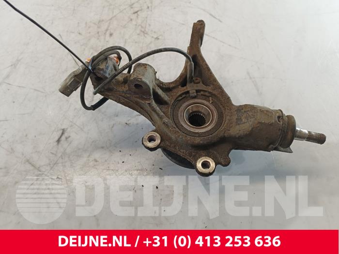Citroen Berlingo Fusee rechts-voor O176622