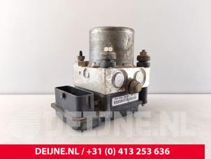 Citroen Berlingo ABS Pumpe O176598 foto 2