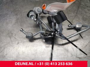 Gebruikte Leiding (diversen) Volkswagen Caddy Combi III (2KB,2KJ) 1.6 TDI 16V Prijs € 60,50 Inclusief btw aangeboden door van Deijne Onderdelen Uden B.V.