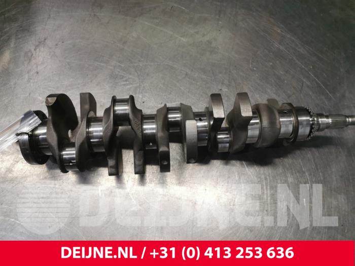 Gebruikte Krukas Volvo V70 (BW) 2.0 D4 20V Prijs € 350,00 Margeregeling aangeboden door van Deijne Onderdelen Uden B.V.