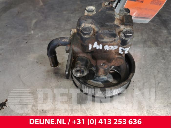 Hyundai H200 Power steering pump O176800