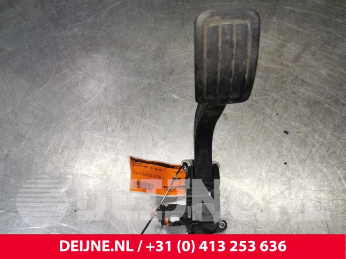Peugeot Expert Gaspedaal O176860