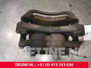 Mercedes Sprinter Remklauw (Tang) links-achter O176866 foto 2