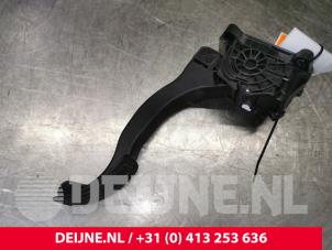 Peugeot Partner Gaspedaal O176936 foto 2