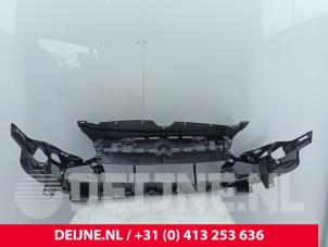 Peugeot Partner Grille holder O9990001708 photo 3