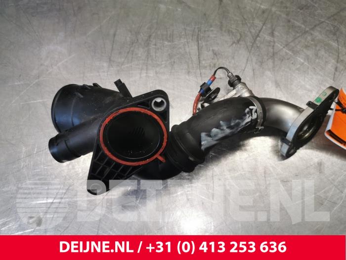 Renault Trafic EGR Buis O177043