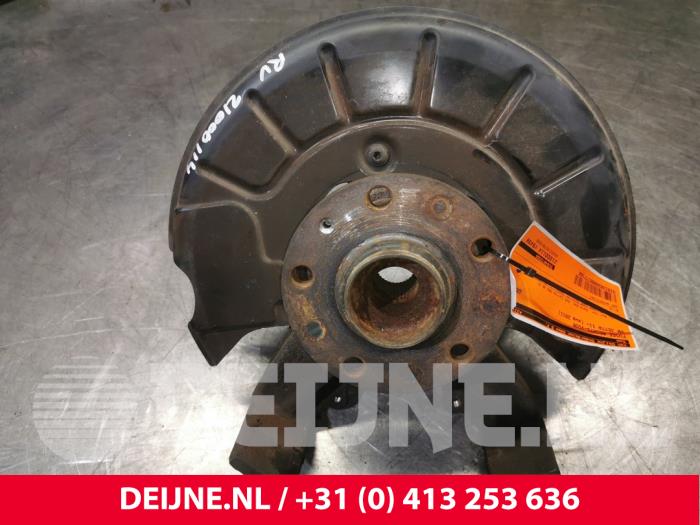 Volkswagen Jetta Knuckle, front right O177168