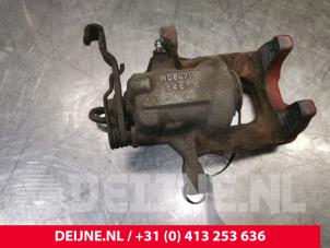 Volkswagen Jetta Rear brake calliper, right O177170 photo 3
