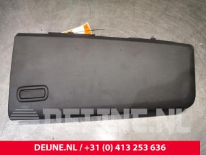 Gebruikte Dashboard deel Renault Master IV (MA/MB/MC/MD/MH/MF/MG/MH) 2.3 dCi 135 16V FWD Prijs € 48,40 Inclusief btw aangeboden door van Deijne Onderdelen Uden B.V.