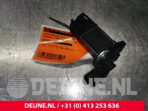 Peugeot Partner Luftmengenmesser O177248 foto 2
