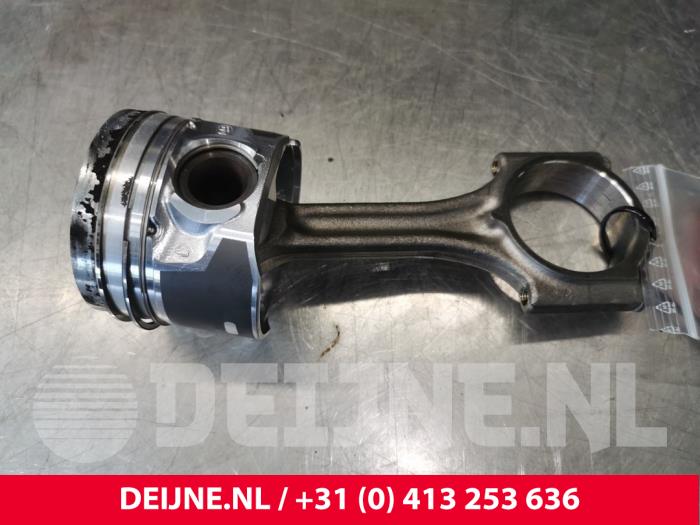Peugeot Partner Pleuelstange O177272