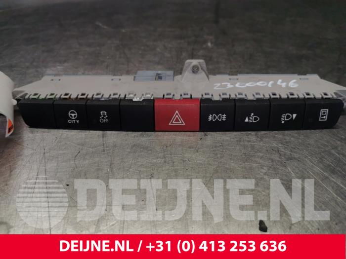 Iveco New Daily Panic lighting switch O177362