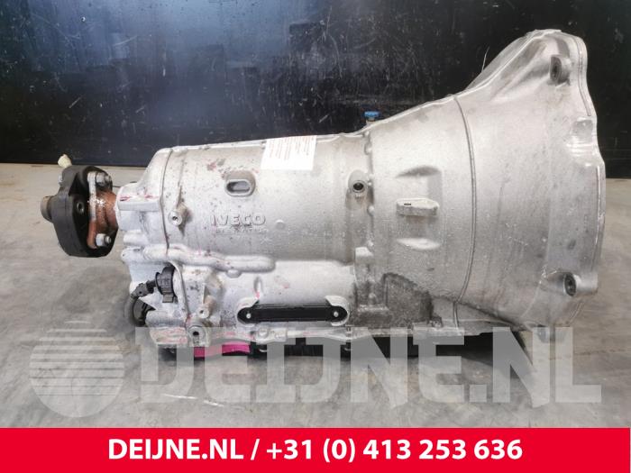 Gebruikte Automaatbak Iveco New Daily VI 35C18,35S18,40C18,50C18,60C18,65C18,70C18 Prijs € 2.178,00 Inclusief btw aangeboden door van Deijne Onderdelen Uden B.V.