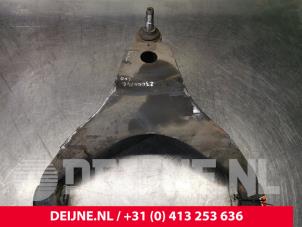 Iveco New Daily Draagarm onder links-voor O177569 foto 2