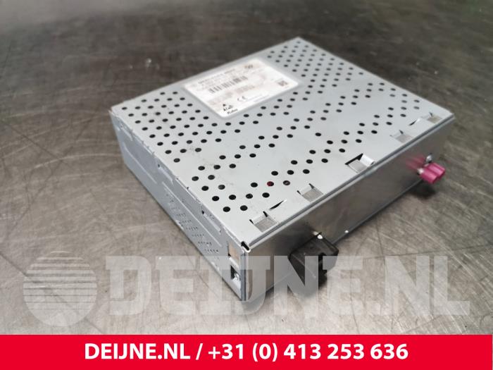 Mercedes V-Klasse Regelunit Multi Media O177592
