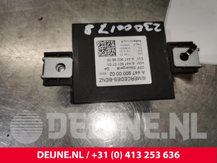 Gebruikte Camera module Mercedes V (447.8) 2.0 300 d 16V Prijs € 121,00 Inclusief btw aangeboden door van Deijne Onderdelen Uden B.V.