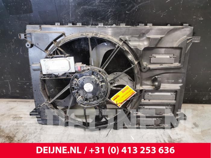 Volvo V40 Cooling fans O178086