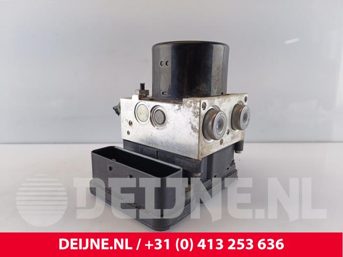 Volvo V70 ABS Pomp O178118