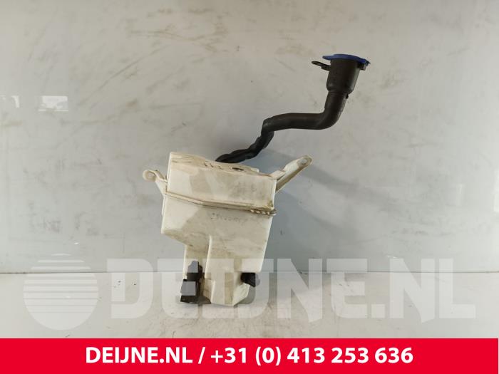 Volvo V70 Scheibensprühertank vorne O178172