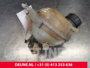 Toyota Pro-Ace Ausgleichsbehälter O178283 foto 3
