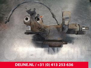 Toyota Pro-Ace Fusee links-voor O178284 foto 3