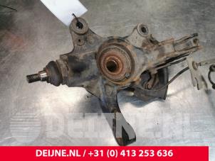Toyota Pro-Ace Fusee rechts-voor O178285 foto 2