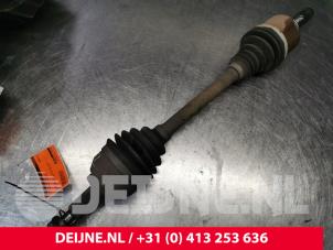 Gebruikte Homokineetas links-voor Opel Vivaro 1.6 CDTI 95 Euro 6 Prijs € 181,50 Inclusief btw aangeboden door van Deijne Onderdelen Uden B.V.